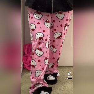 ISO!!! LOOKING FOR HELLO KITTY PJ PANTS!!